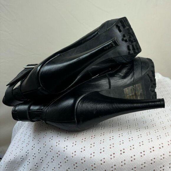 Steve Madden Size 8 Black Leather Ankle High Platform‎ Heel Boots - Picture 3 of 5